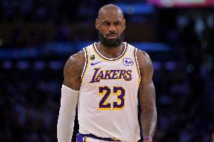 香波特：季后赛里的詹姆斯依然有点&ldquo;无解&rdquo; OG单防也防不住